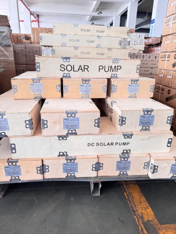 1.5HP SOLAR SUBMERSSIBLE WATER PUMP - Image 3